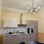 Nel Centro Di Apartment *