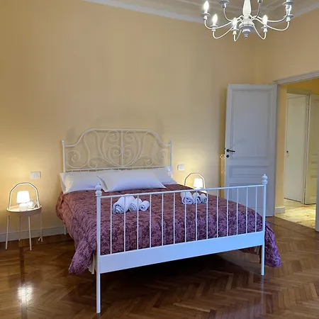 Nel Centro Di Sanremo